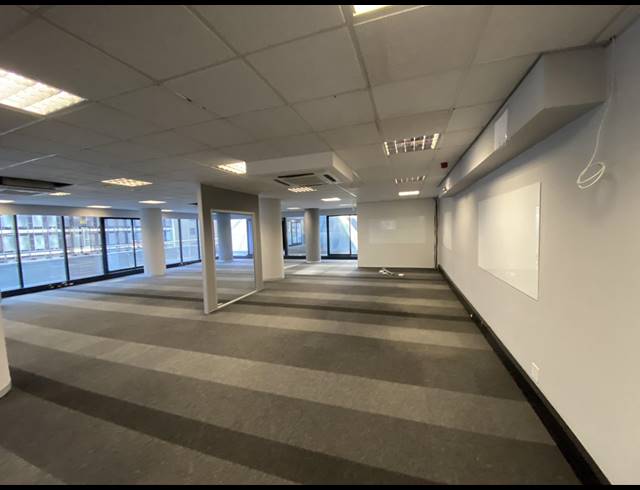 480M² OFFICE TO LET IN CAPE TOWN CITY CENTRE